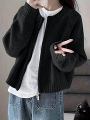 NOËLLE™ | Warm and Versatile Cardigan