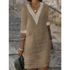 Isabeau™ | Midi dress with V-neck and contrasting lace