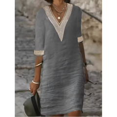 Isabeau™ | Midi dress with V-neck and contrasting lace
