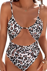 Amira™ | Shaping bikini with cut-out