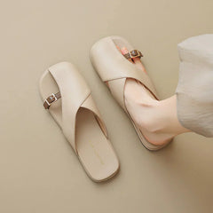 Vienna | Crossed Sandals