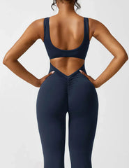 NOËLLE™ | Trendy & Flattering V-Back Jumpsuit