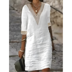 Isabeau™ | Midi dress with V-neck and contrasting lace