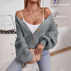 Eva™ | Oversized Knitted Vest with V-Neck and Buttons