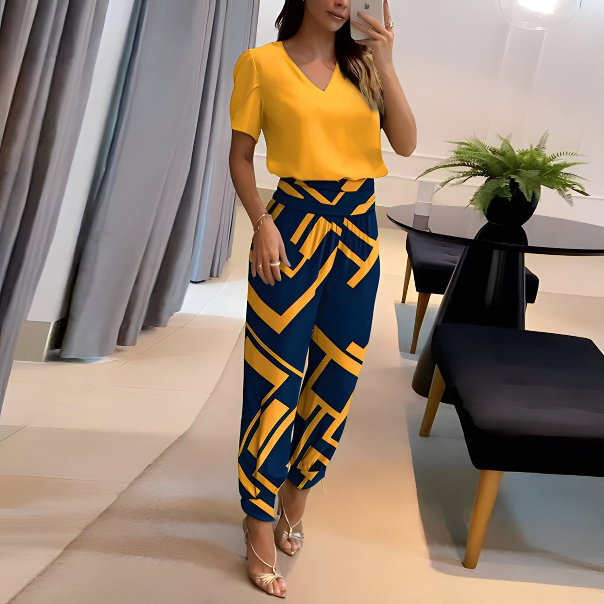 NOËLLE™ | Fashionable Two-Piece Set